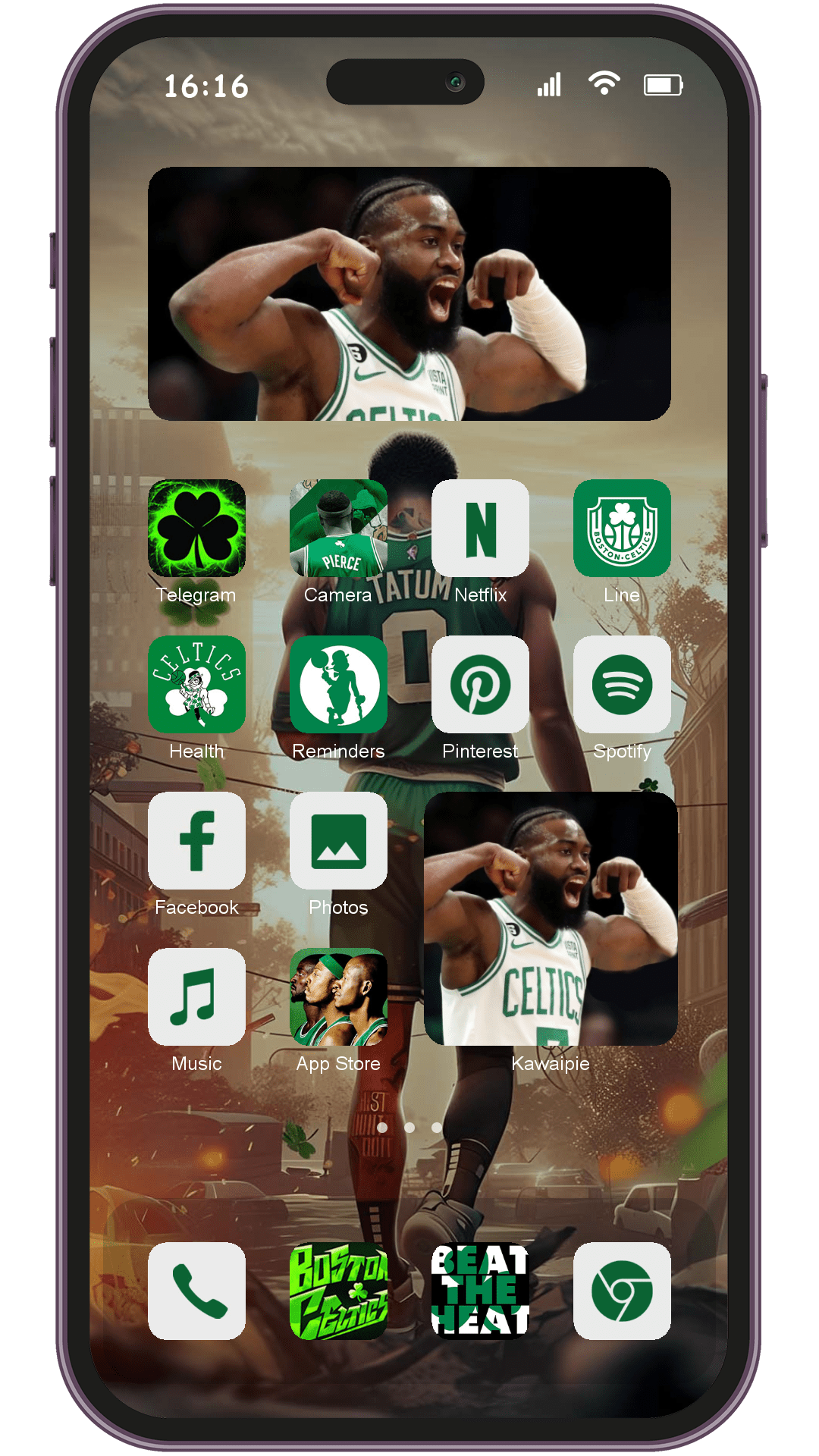 Boston celtics basketball. theme pack applied on smartphone home screen