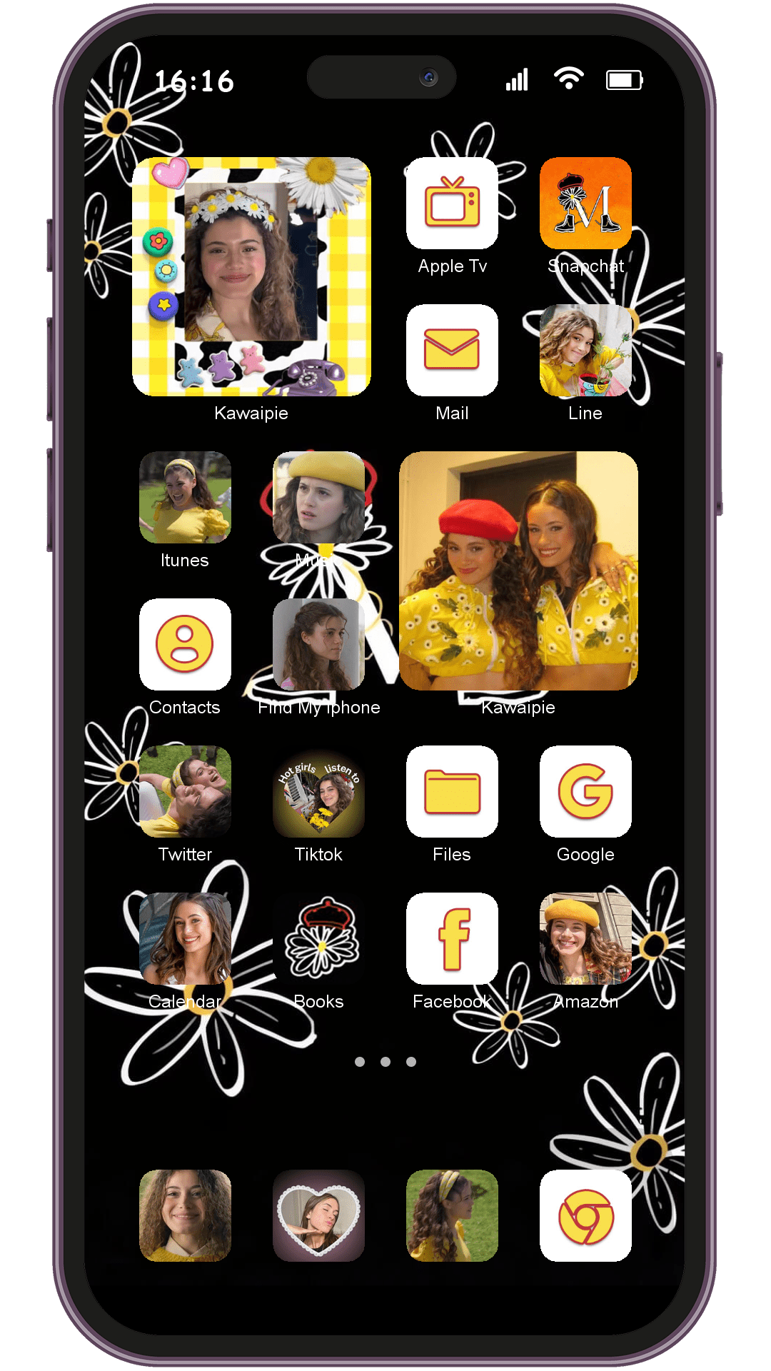 Films Margarita Fantasy Teen Comedy theme pack installed on phone home screen