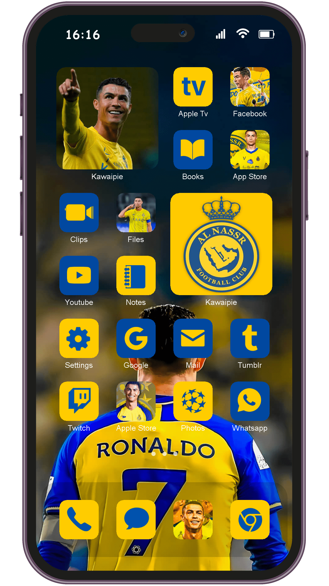 Football Al Nassr theme pack installed on phone home screen