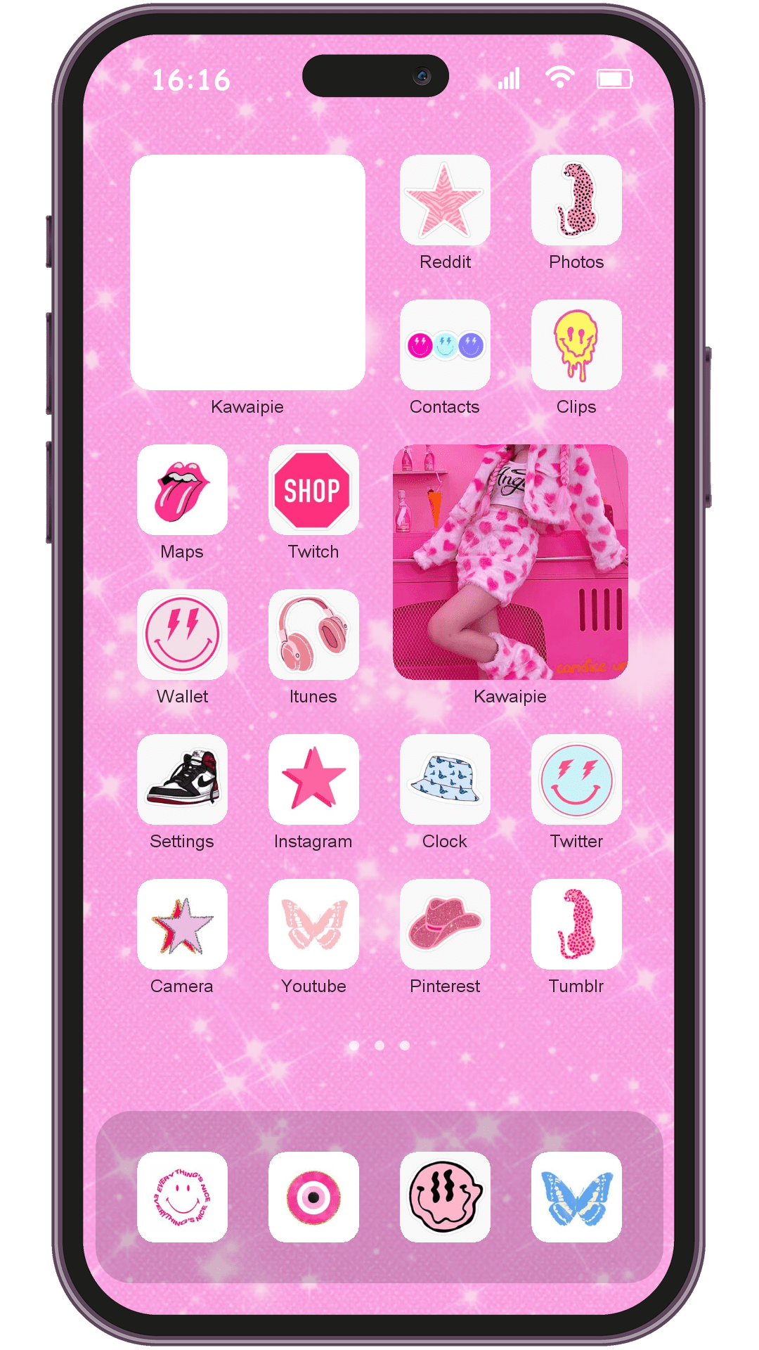 Shiny Girl theme pack installed on phone home screen