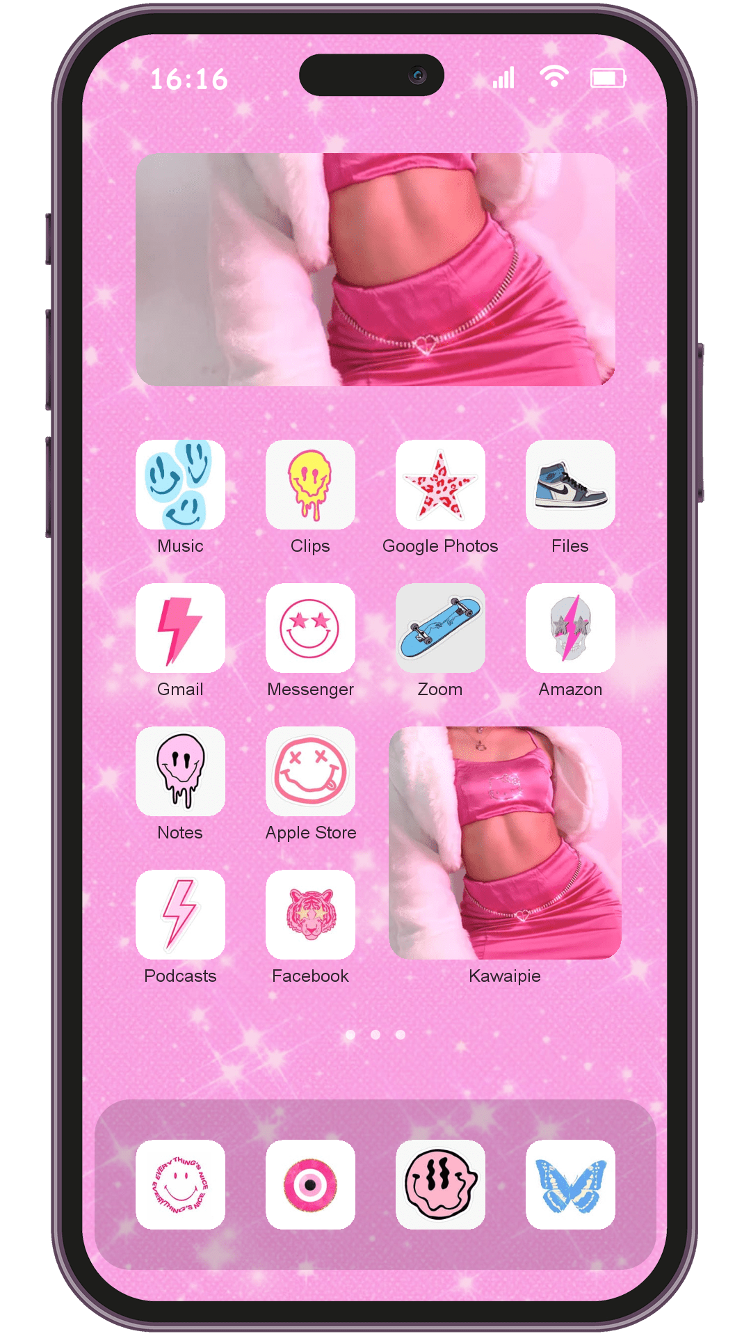 Shiny Girl theme pack applied on smartphone home screen