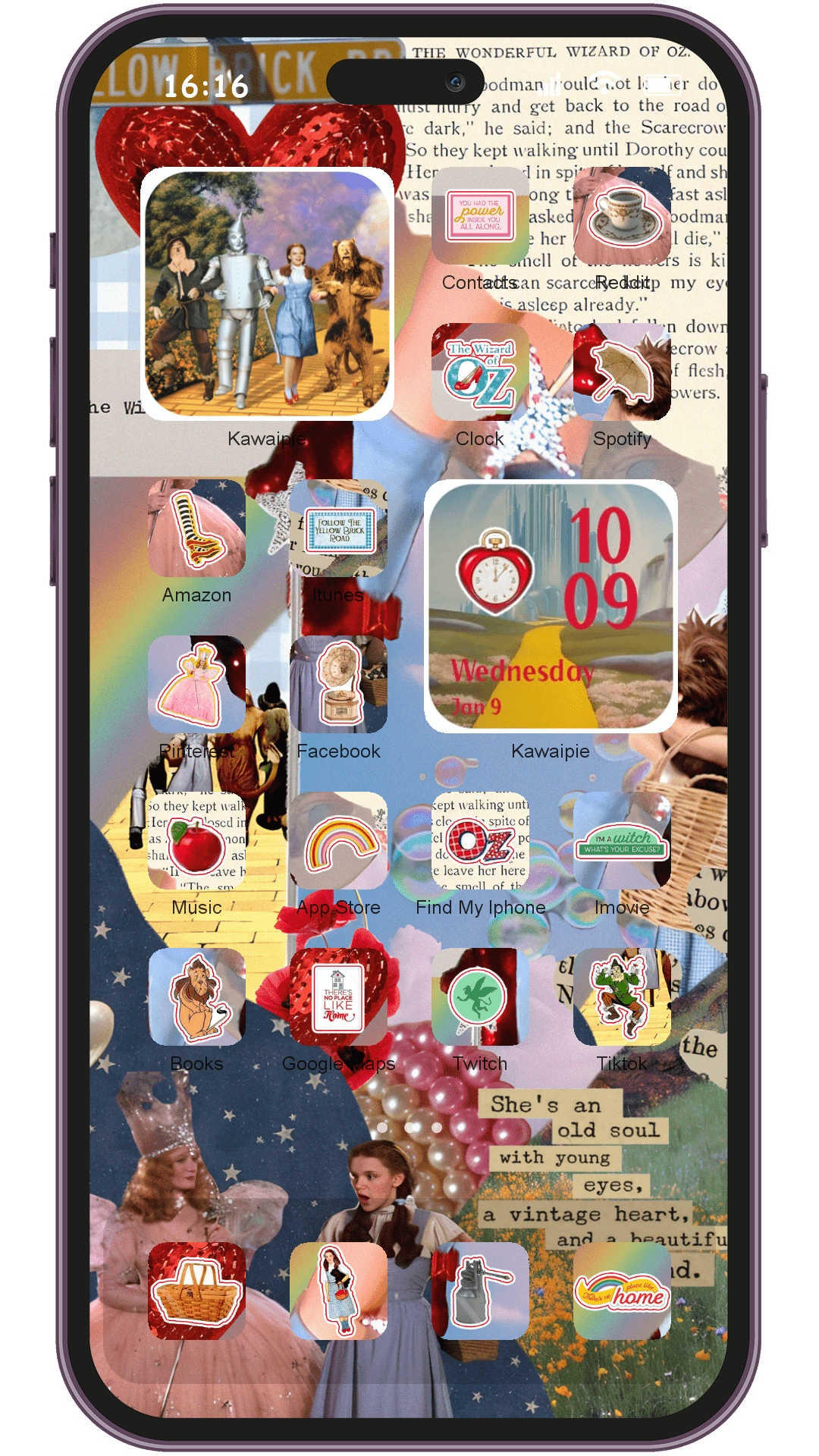 Wizard Of Oz theme pack installed on phone home screen