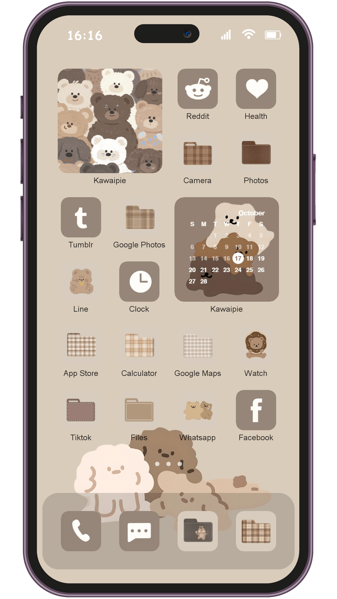 Bear Cute theme pack installed on phone home screen