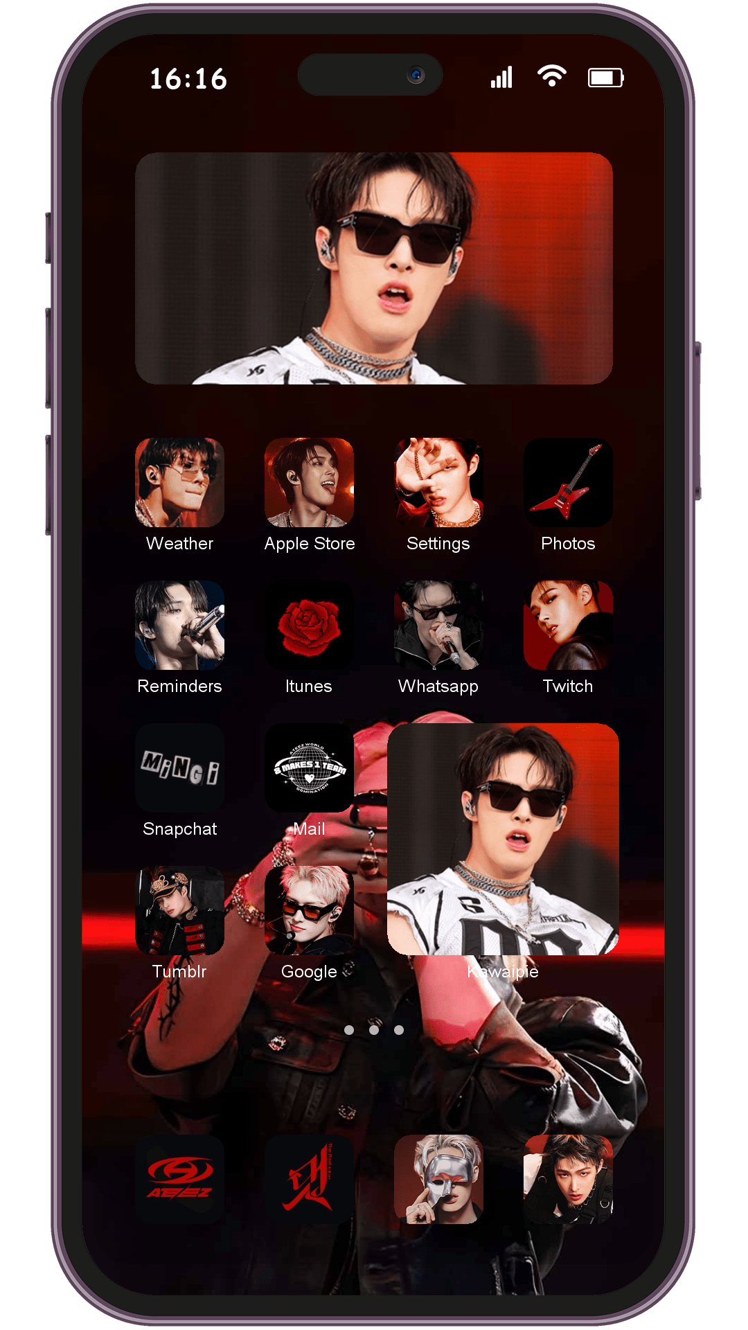 Mingi Ateez theme pack applied on smartphone home screen